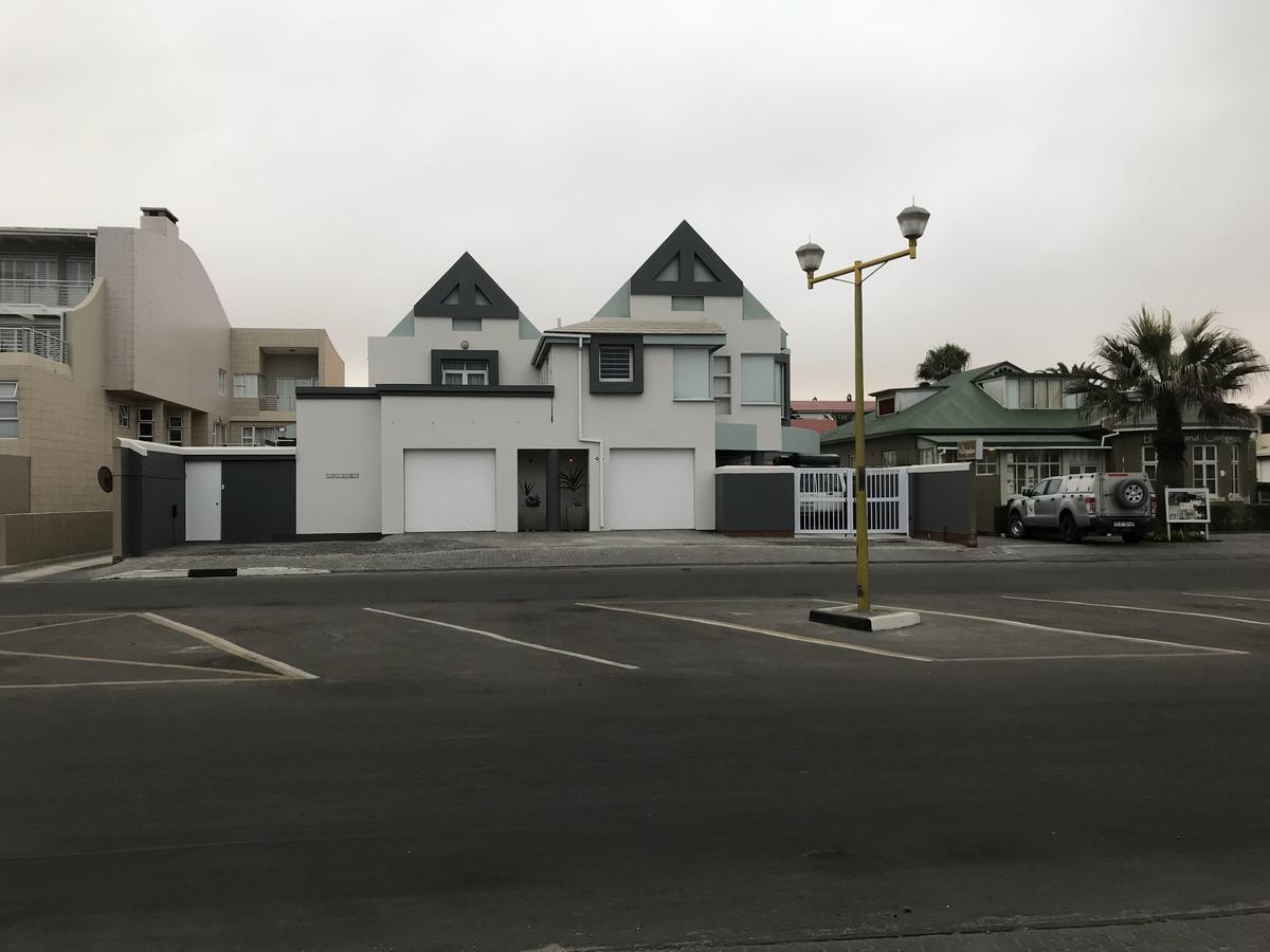 Mylas Cottage سواكوبموند المظهر الخارجي الصورة